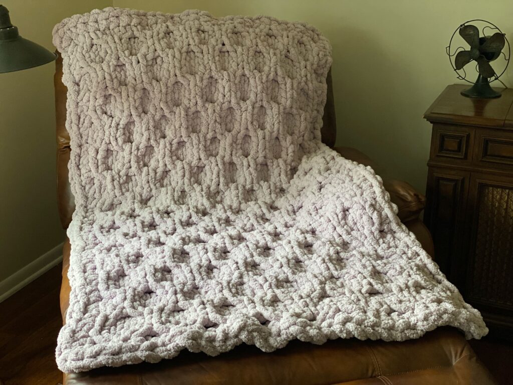 Honeycomb Cable Throw